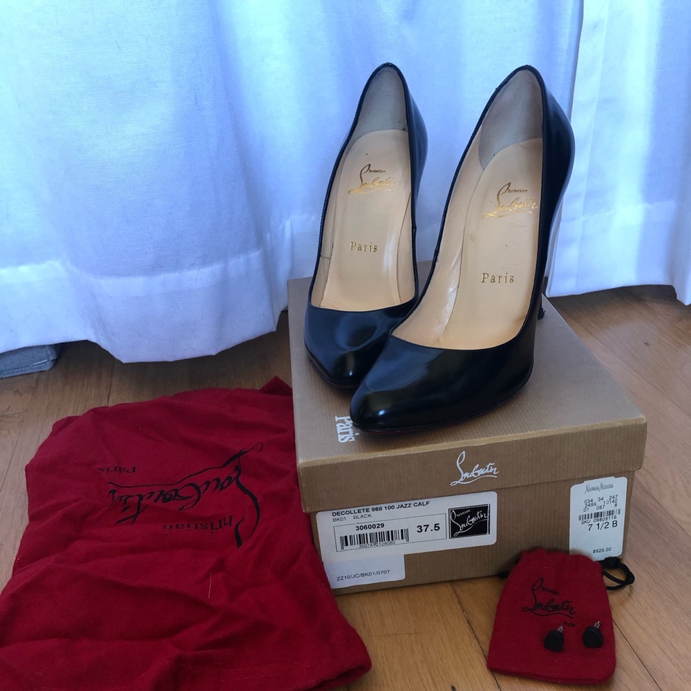 louboutin decollete 868